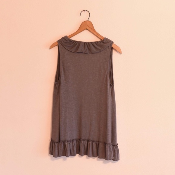 Sleeveless Loft Vest - Picture 2 of 5